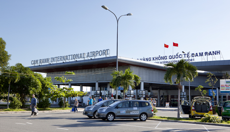 Dịch vụ taxi từ sân bay Cam Ranh đi Vĩnh Hy nhanh chóng, giá rẻ
